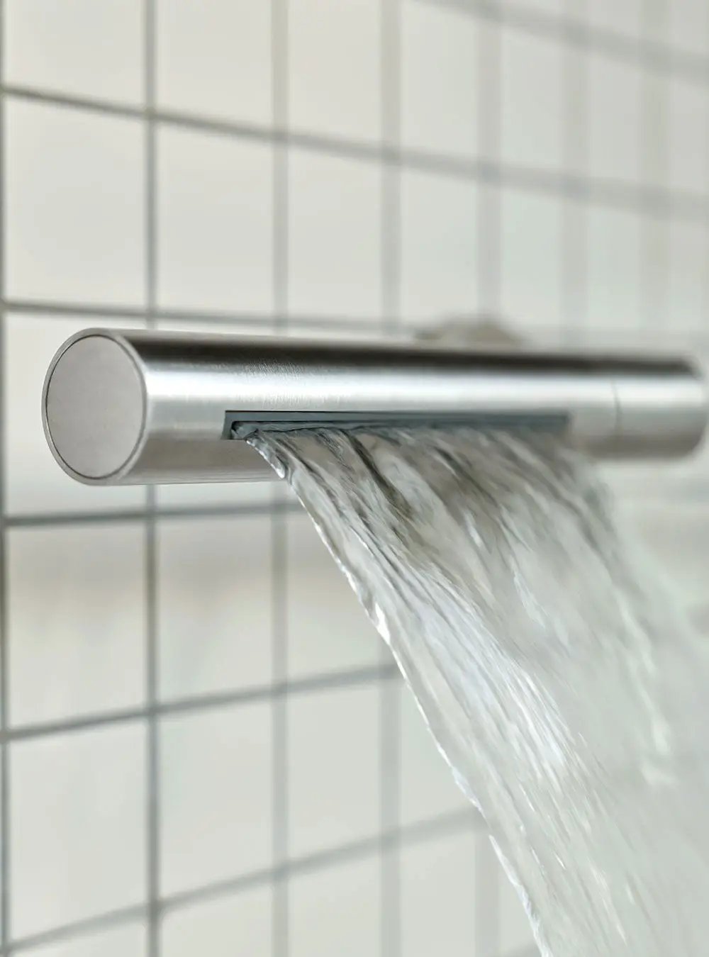 chrome waterfall spout