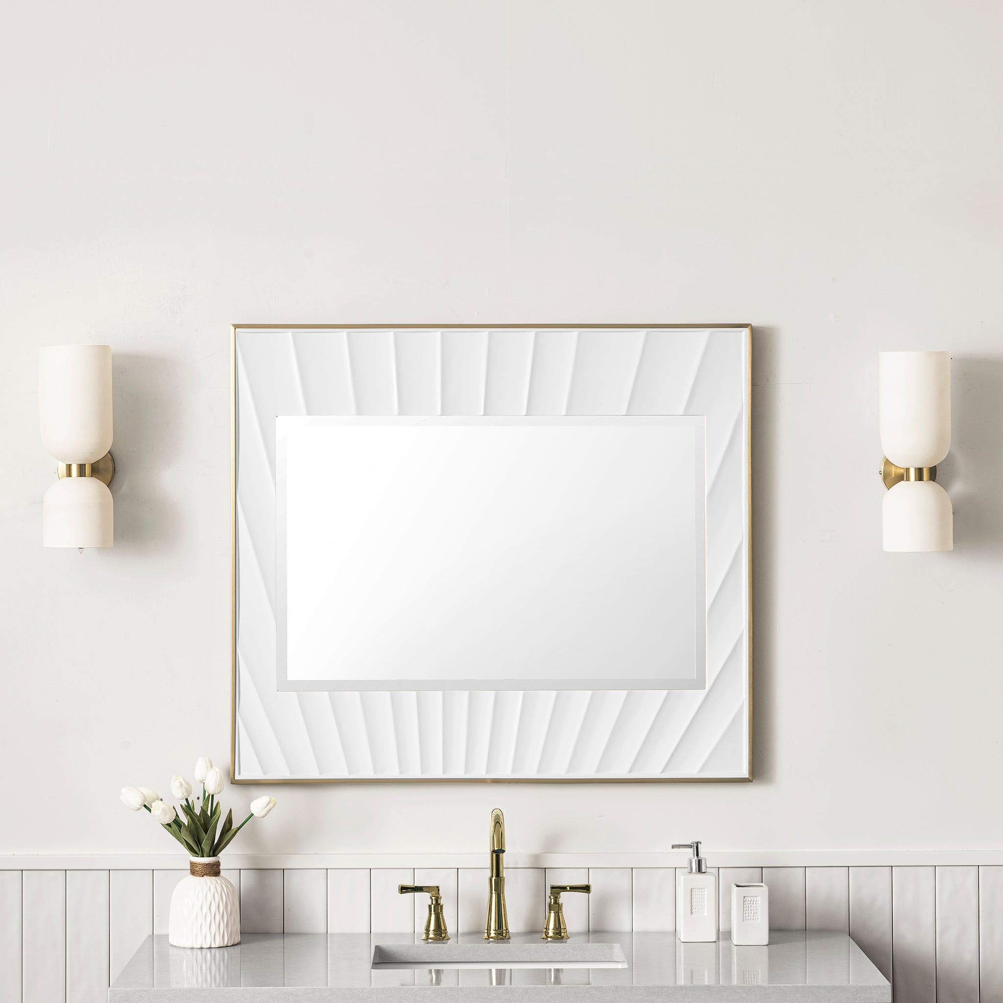 matte white Mirror