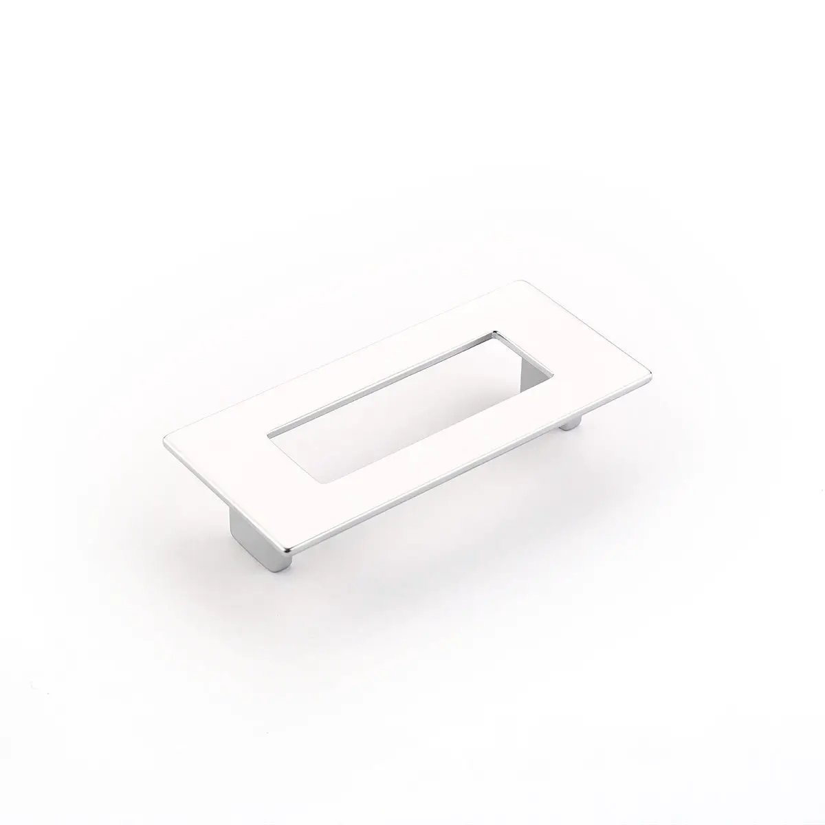 Schaub Finestrino 96 Mm Center To Center Cabinet Pull by Schaub
