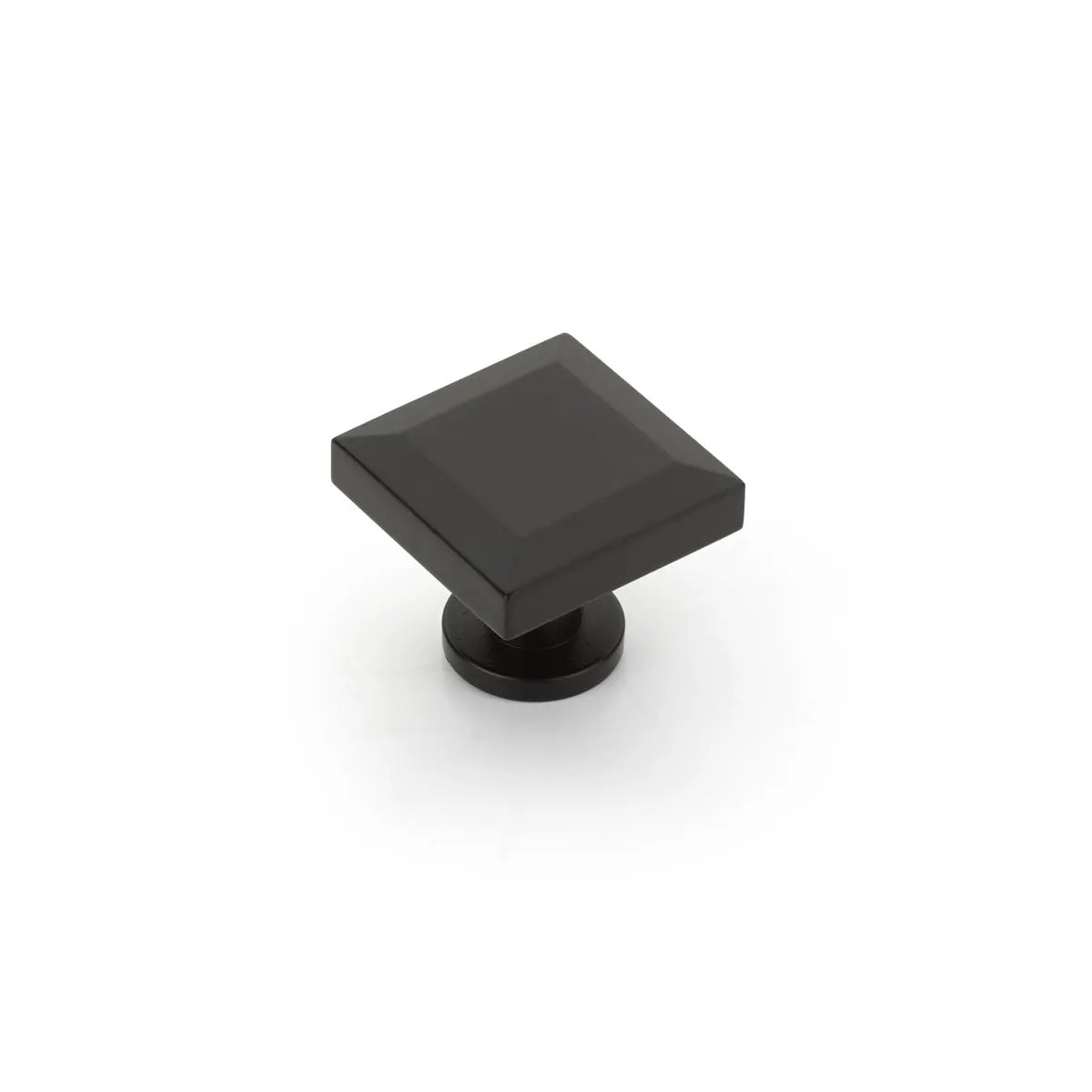 Schaub Heathrow 1-1/4" Dia Cabinet Knob by Schaub