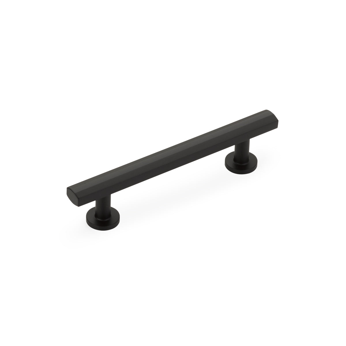 Schaub Heathrow 4" Center To Center Cabinet Pull