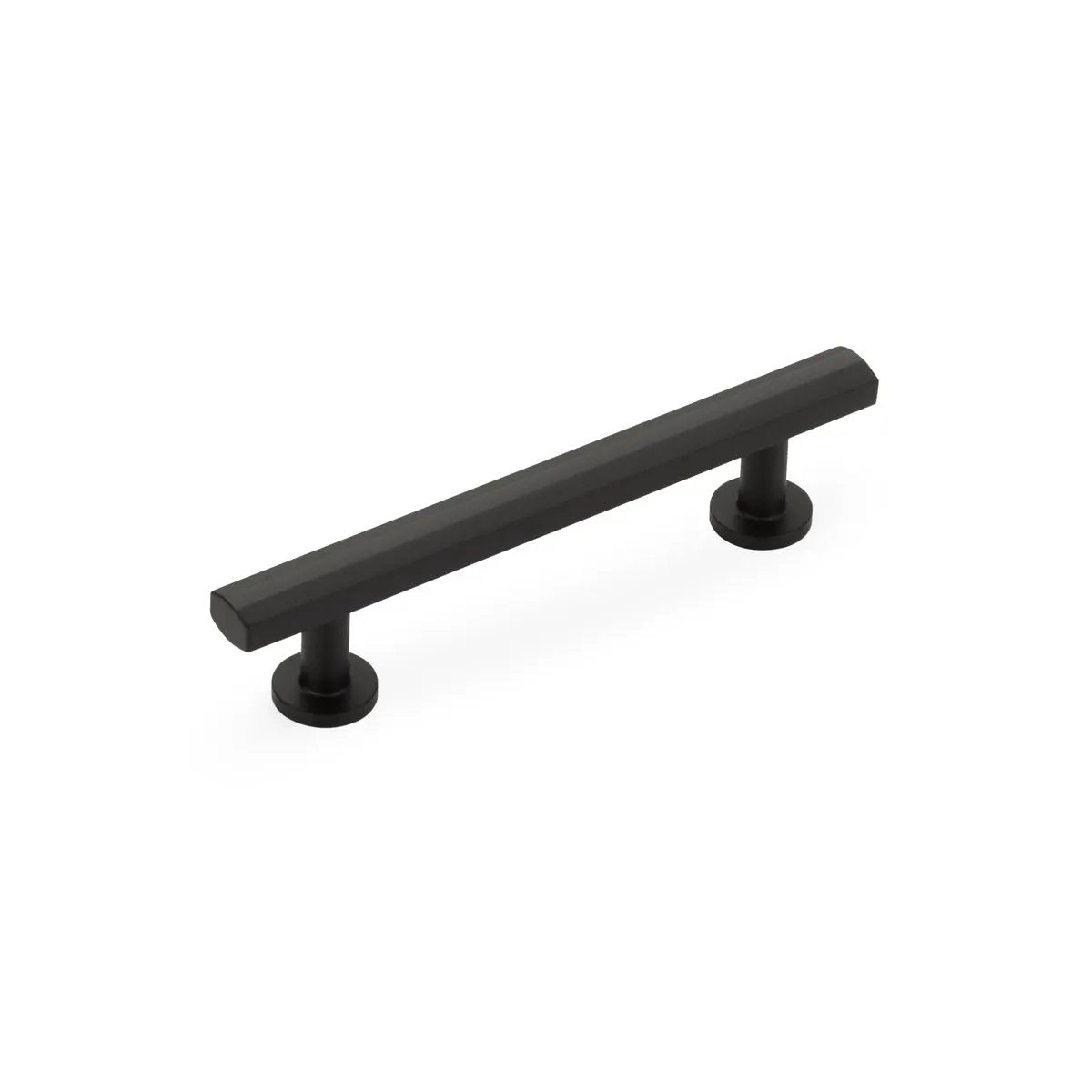 Schaub Heathrow 4" Center To Center Cabinet Pull by Schaub