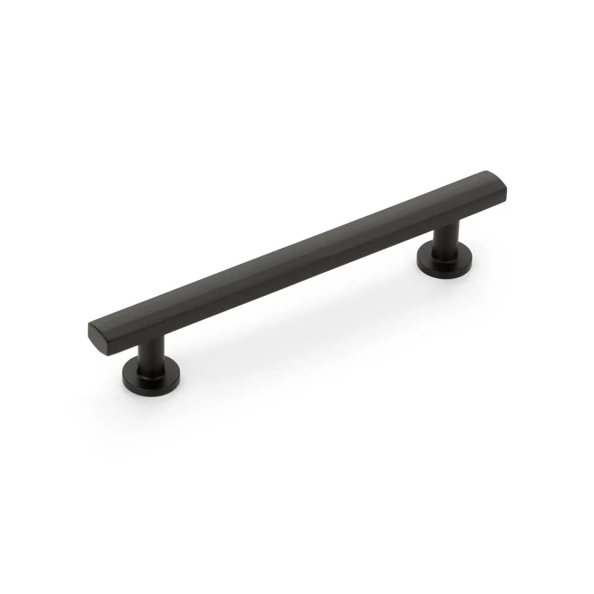 Schaub Heathrow 5" Center To Center Cabinet Pull by Schaub
