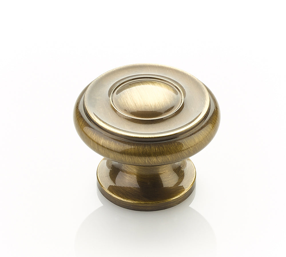 Schaub Traditional 1-1/2" Dia Cabinet Knob