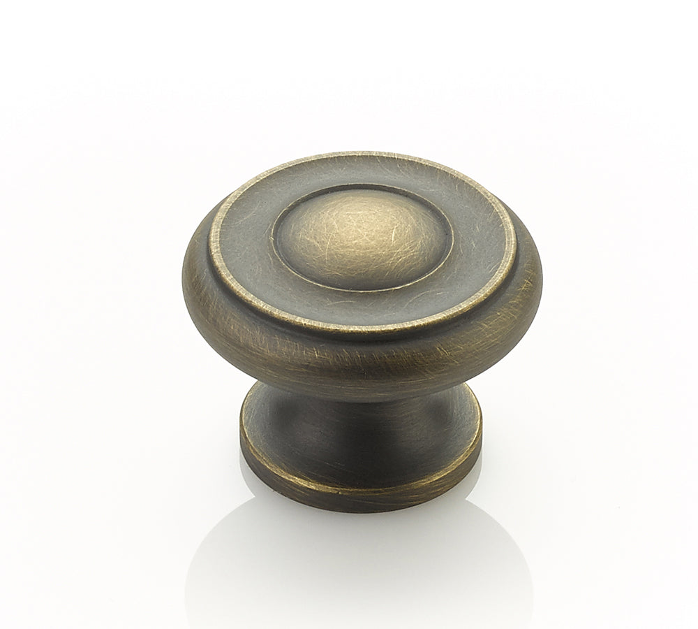 Schaub Traditional 1-1/2" Dia Cabinet Knob