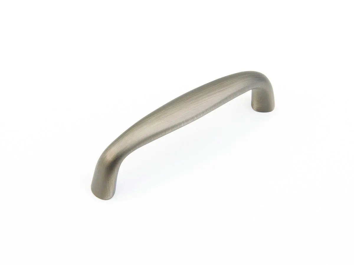 Schaub Traditional 3 Centre To Centre Dia Cabinet Pull by Schaub