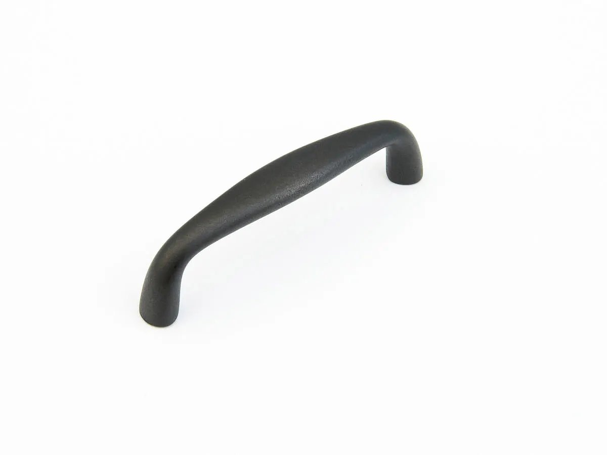 Schaub Traditional 3 Centre To Centre Dia Cabinet Pull by Schaub