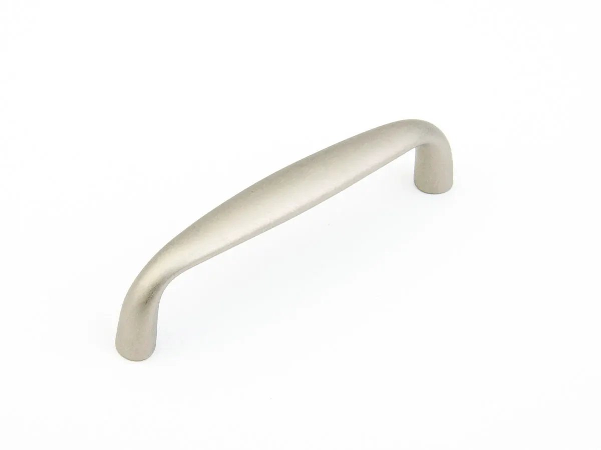 Schaub Traditional 4" Centre To Centre Cabinet Pull by Schaub