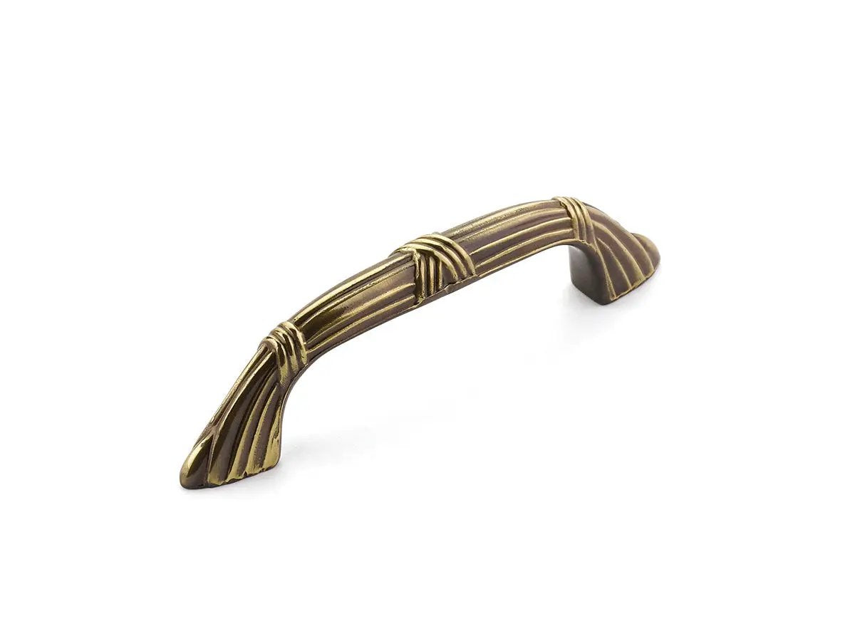Schaub Versailles 3-1/2" Centre To Centre Cabinet Pull by Schaub