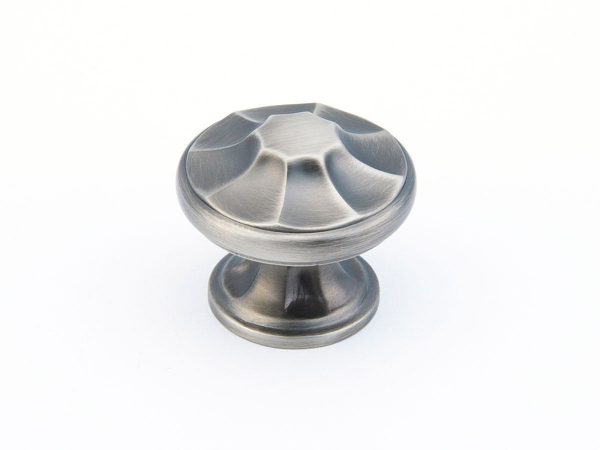 Schaub Empire 1-3/8" Dia Cabinet Knob