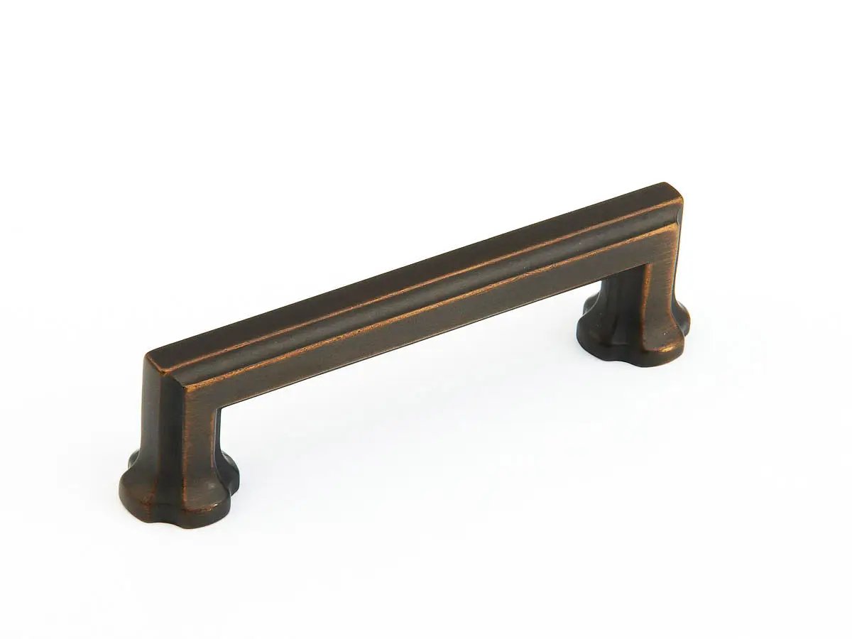 Schaub Empire 4" Centre To Centre Cabinet Pull by Schaub