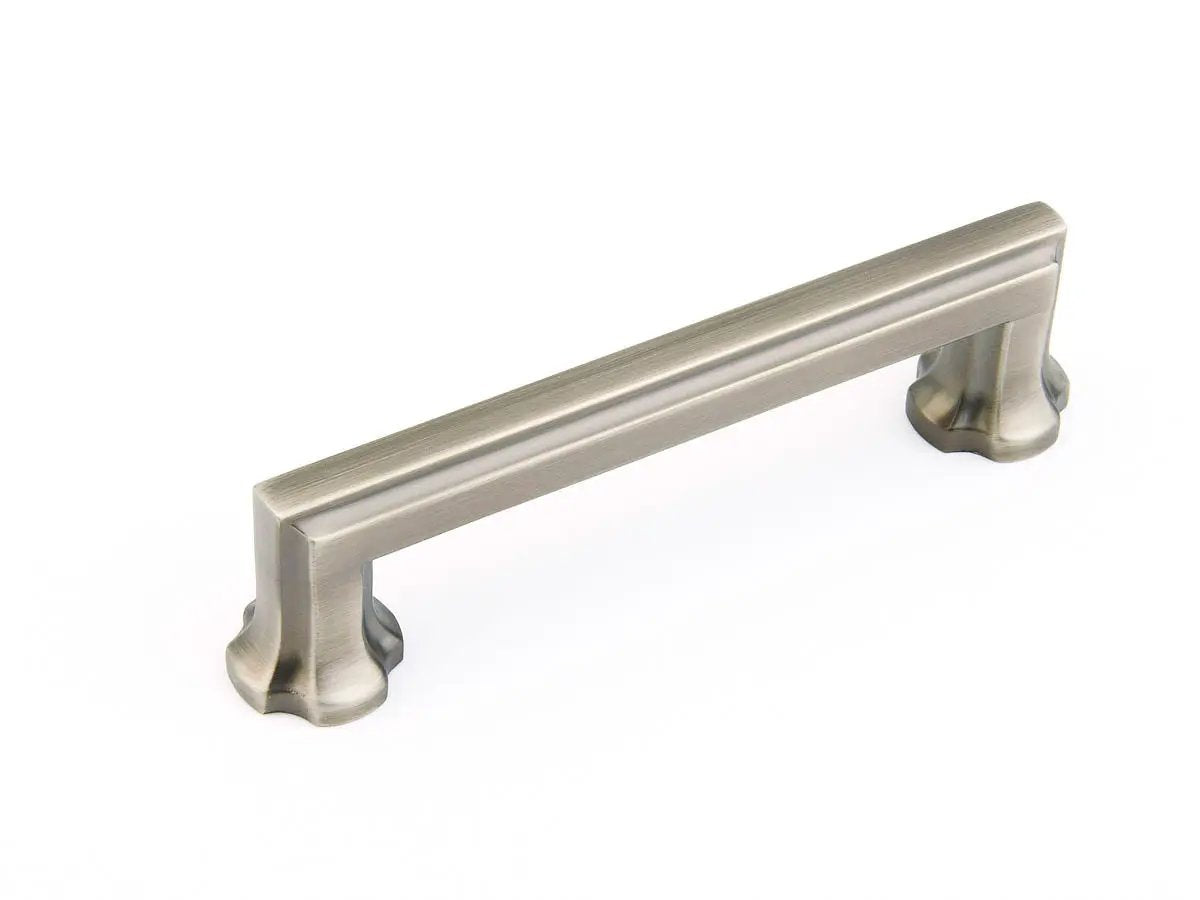 Schaub Empire 4" Centre To Centre Cabinet Pull by Schaub