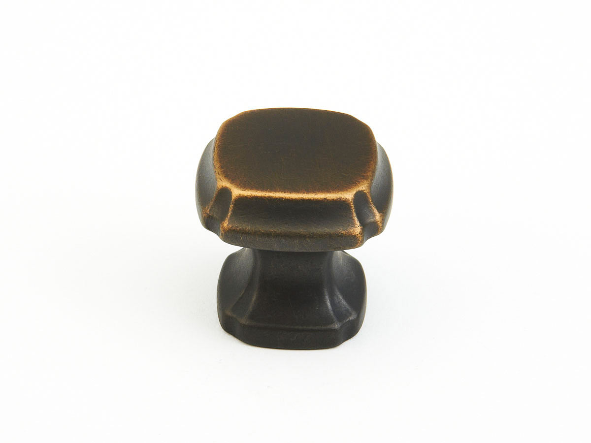 Schaub Empire 1-3/8" Dia Cabinet Knob
