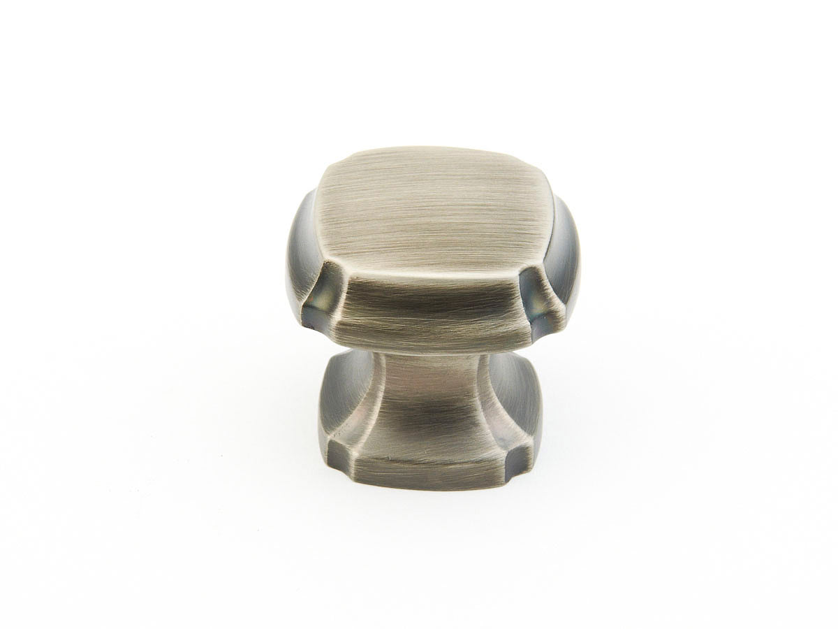 Schaub Empire 1-3/8" Dia Cabinet Knob