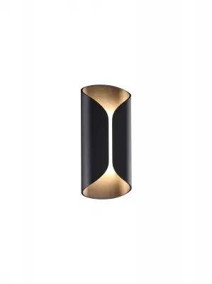 black wallmount sconce