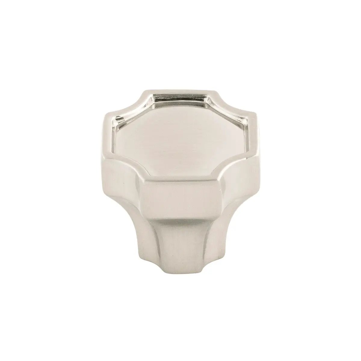 Belwith Keeler Monarch Knob, 1-1/4" X 1-1/4" by Belwith Keeler