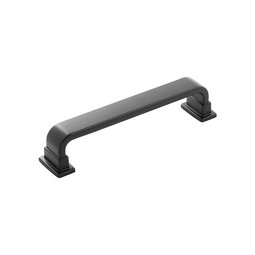 Belwith Keeler Brighton Pull, 128mm C/C by Belwith Keeler
