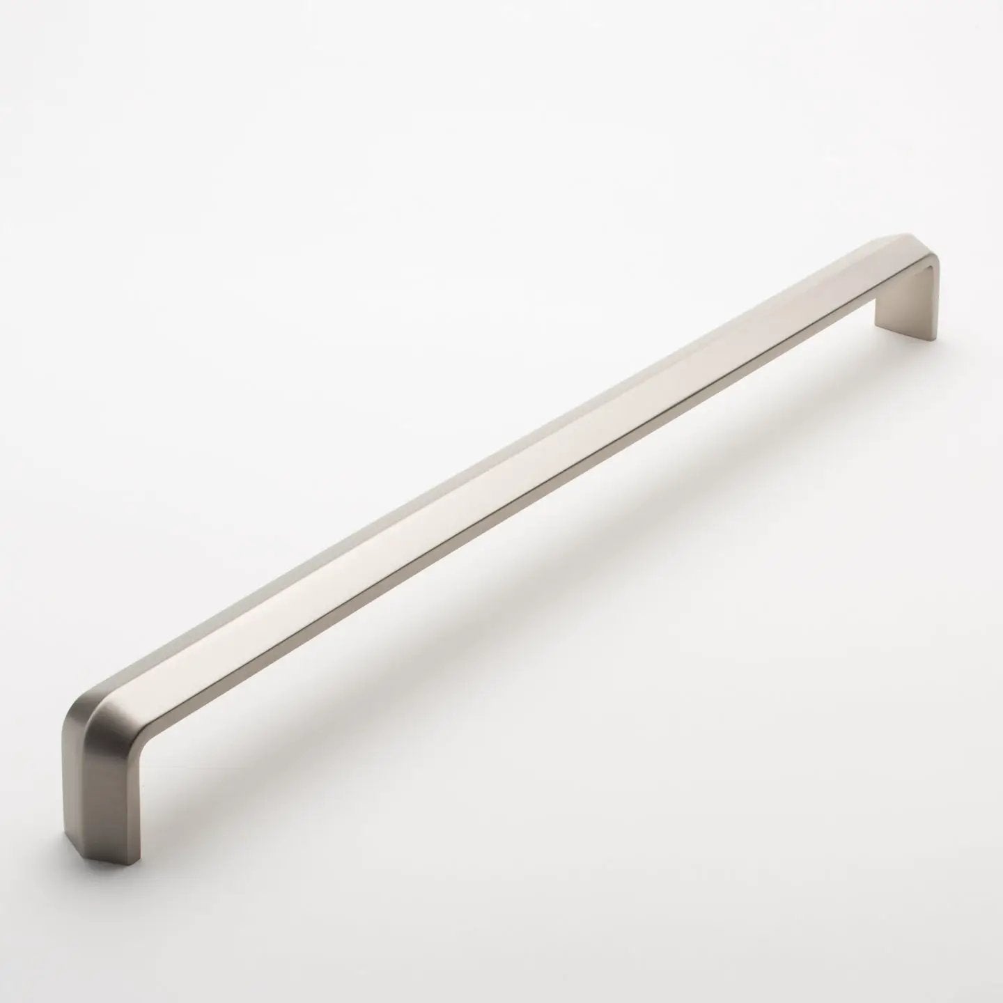 Sietto Eternity 18" Pull by Sietto