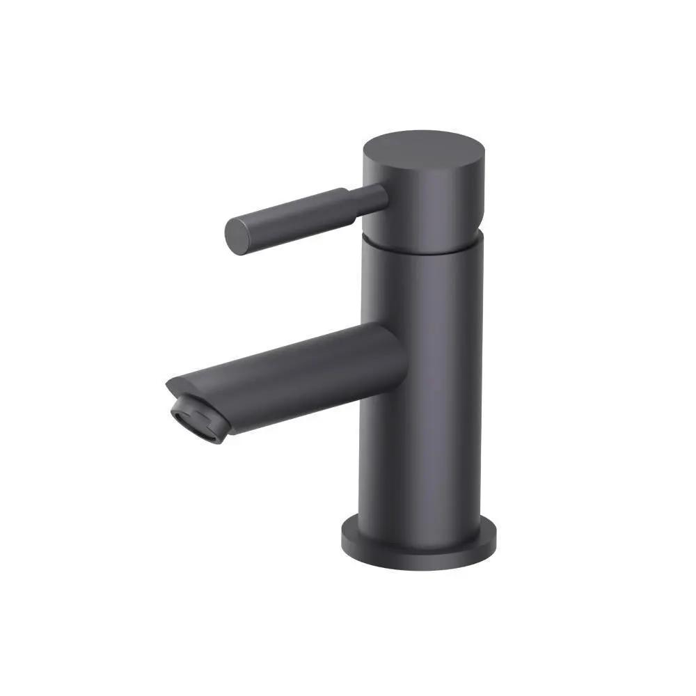 Flusso Serie 100 Single Hole Bathroom Faucet by Flusso