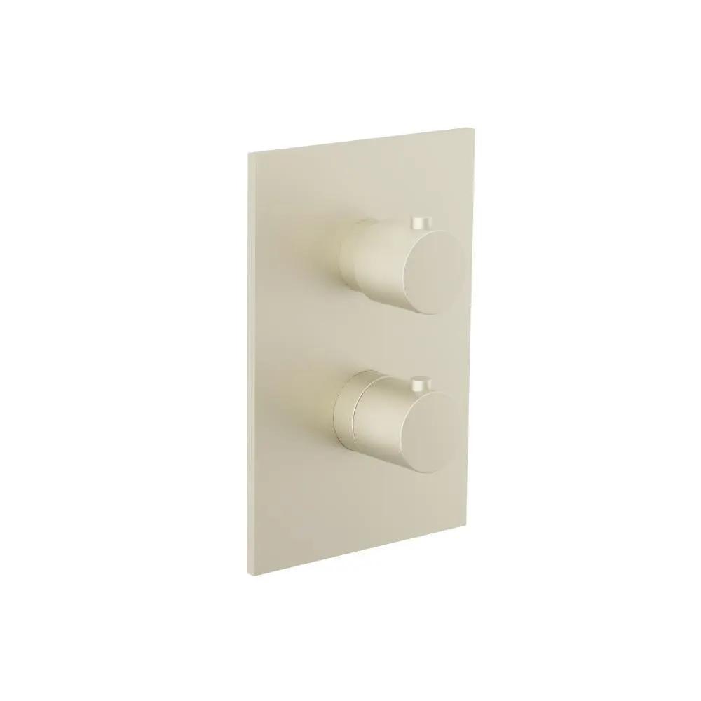 Flusso Serie 100 3/4" Thermostatic Valve and Trim - 3 Way Diverter - 3 Outputs by Flusso