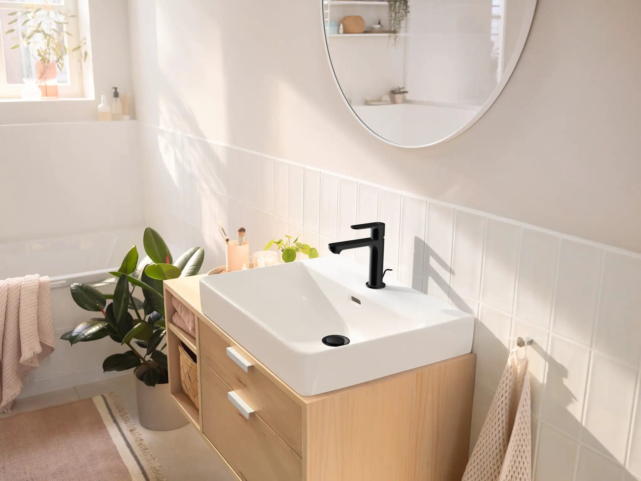 matte black bathroom faucet