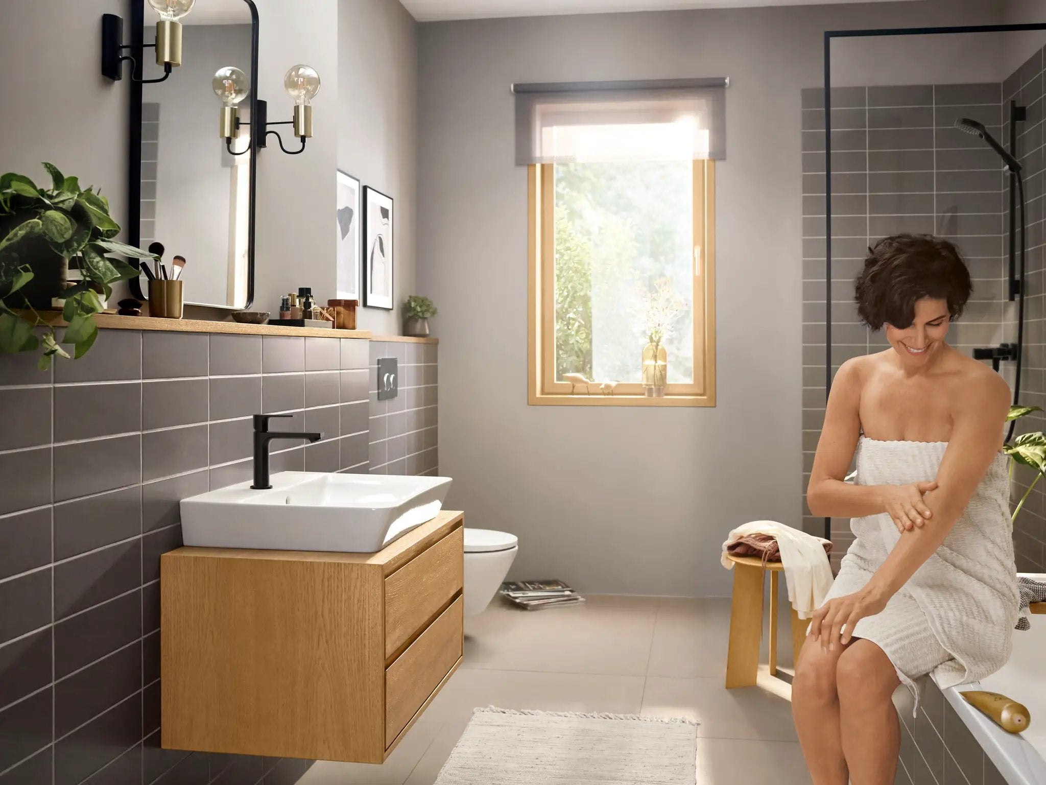 matte black bathroom faucet