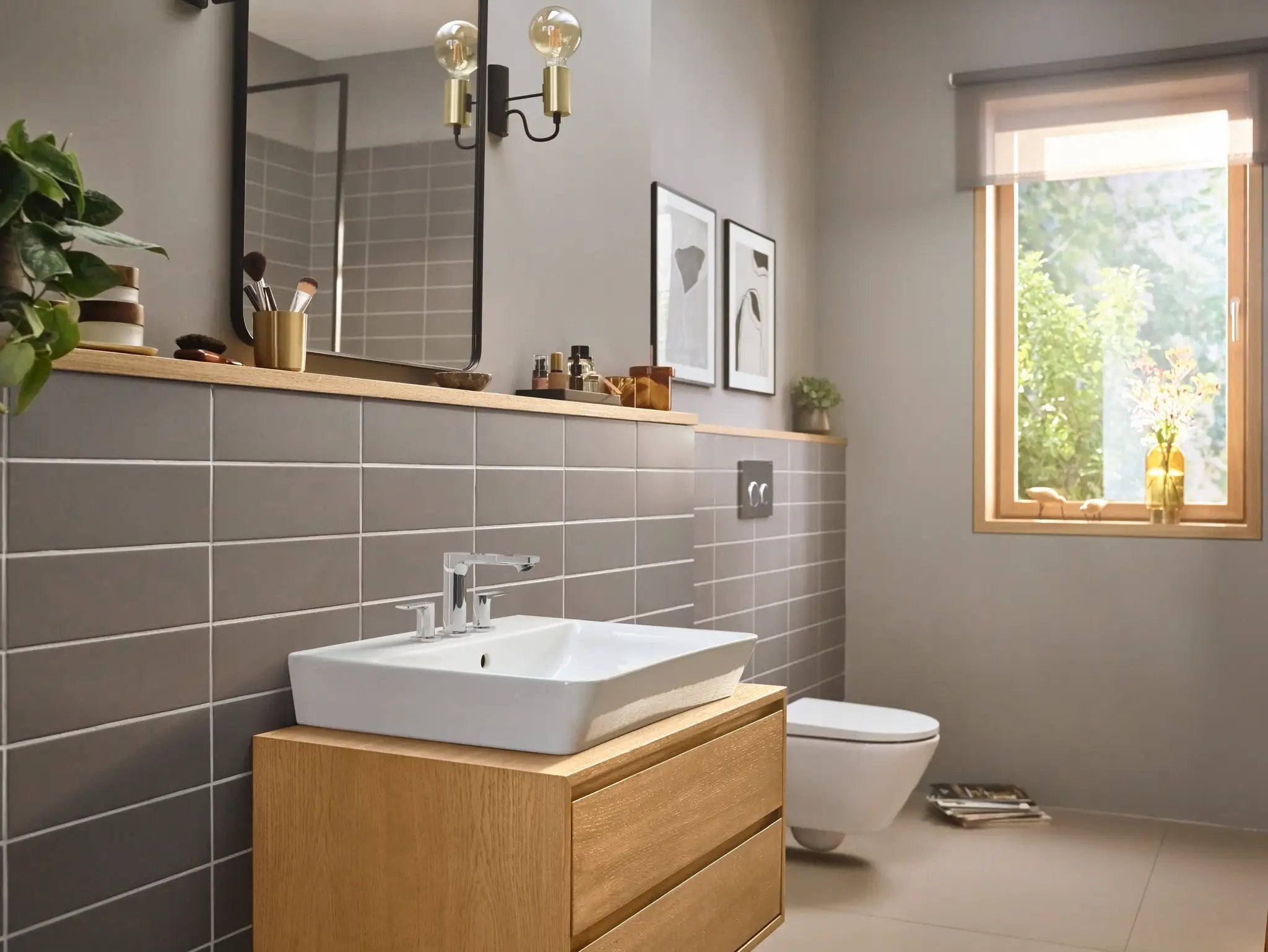 chrome bathroom faucet