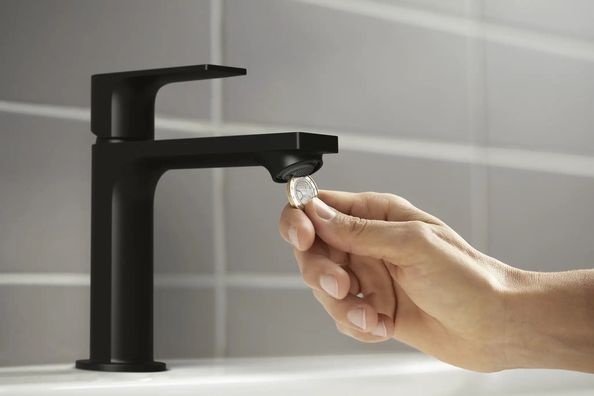 matte black bathroom faucet