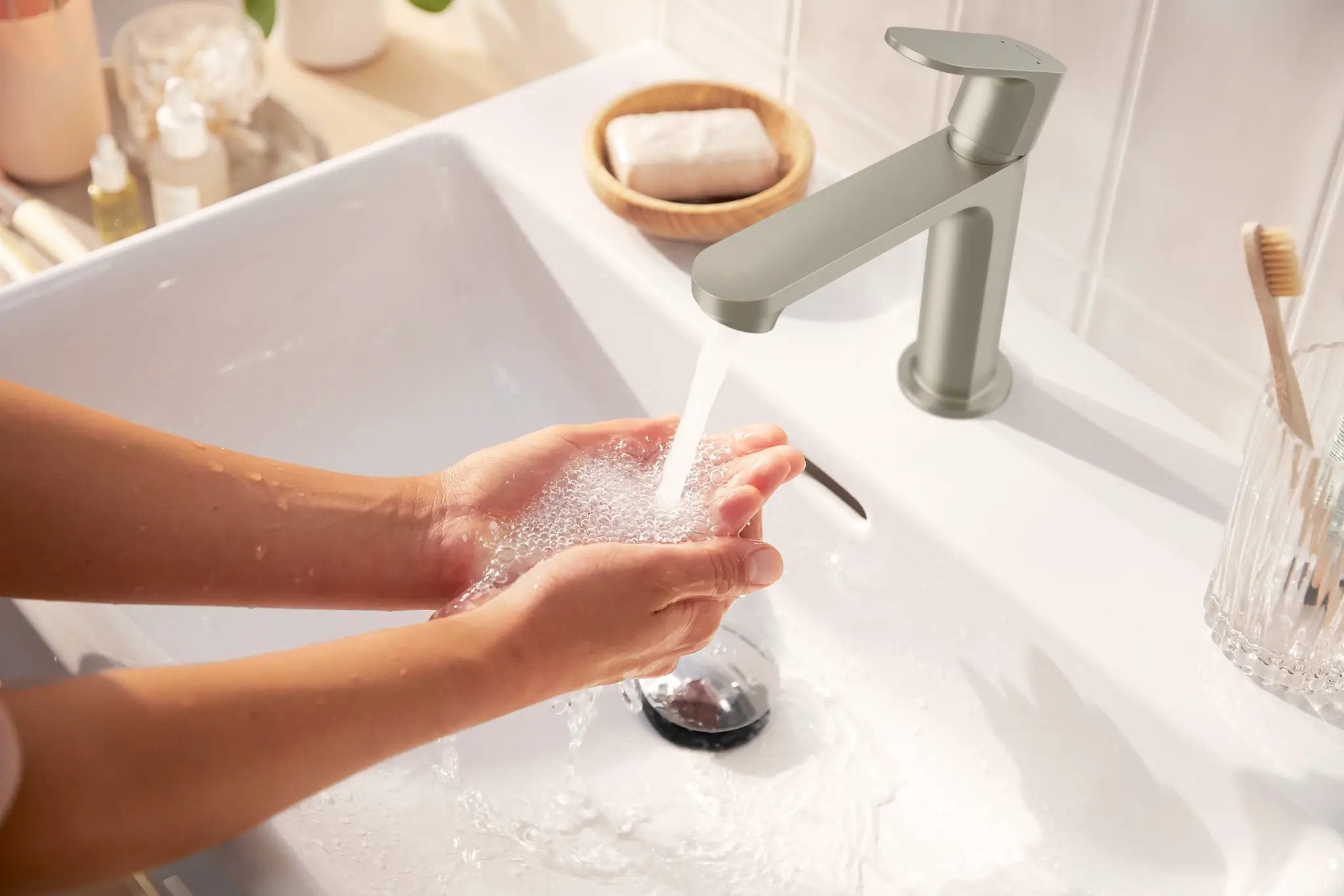 brushed nickel bathroom faucet