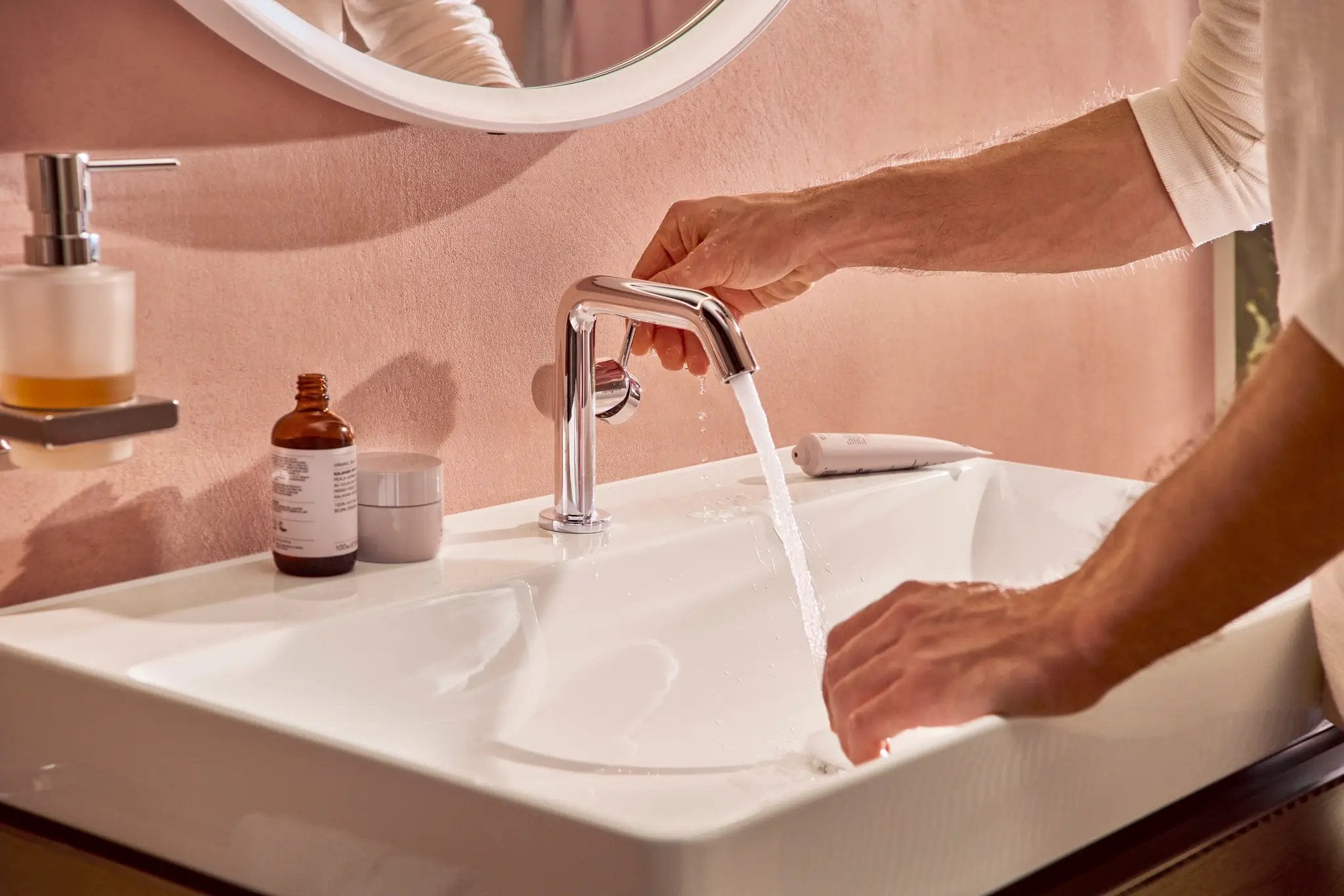 chrome bathroom faucet