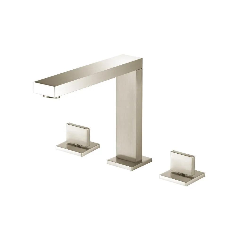 Flusso Serie 160 3 Hole Deck Mount Roman Tub Faucet by Flusso