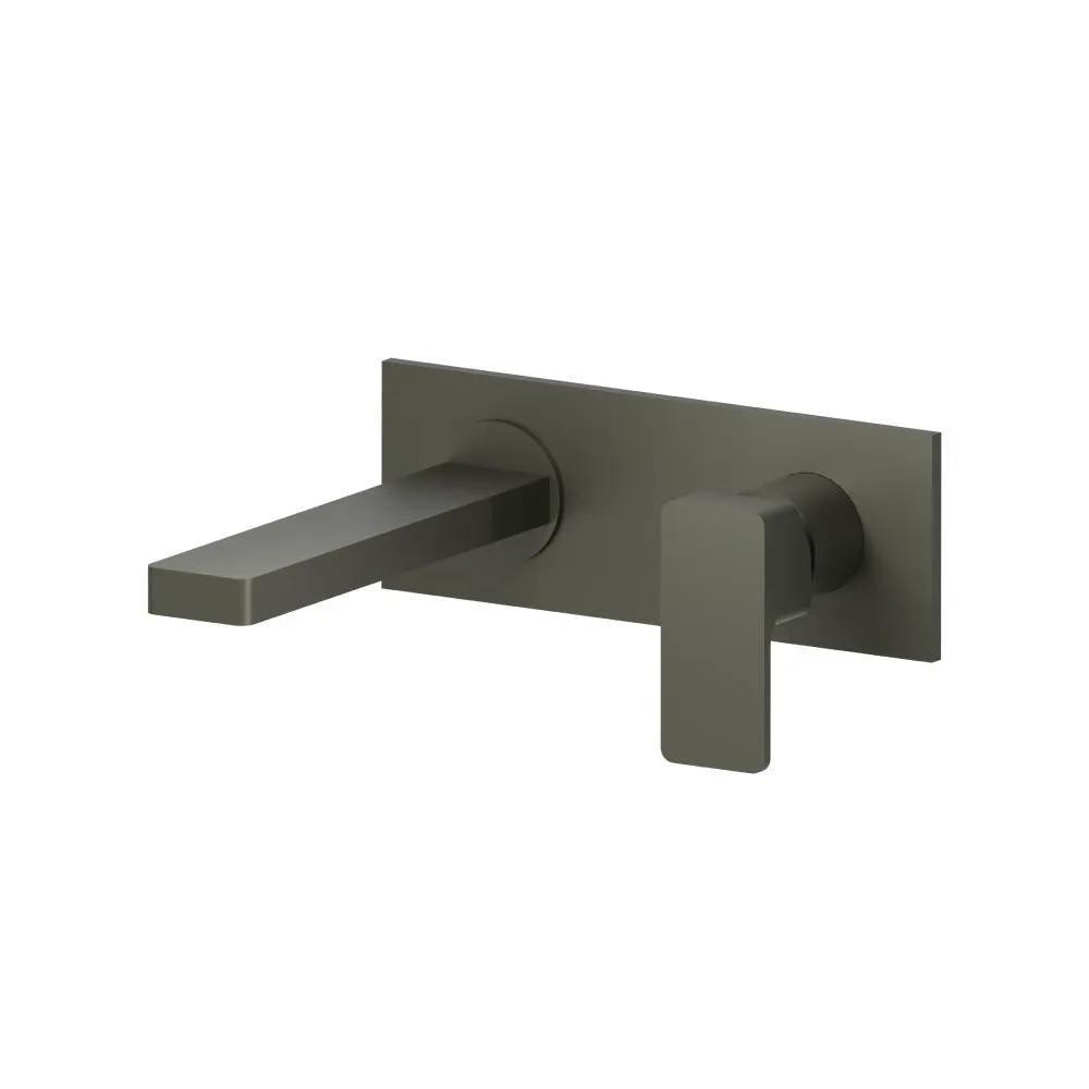 Flusso Serie 196 Single Handle Wall Mounted Bathroom Faucet by Flusso