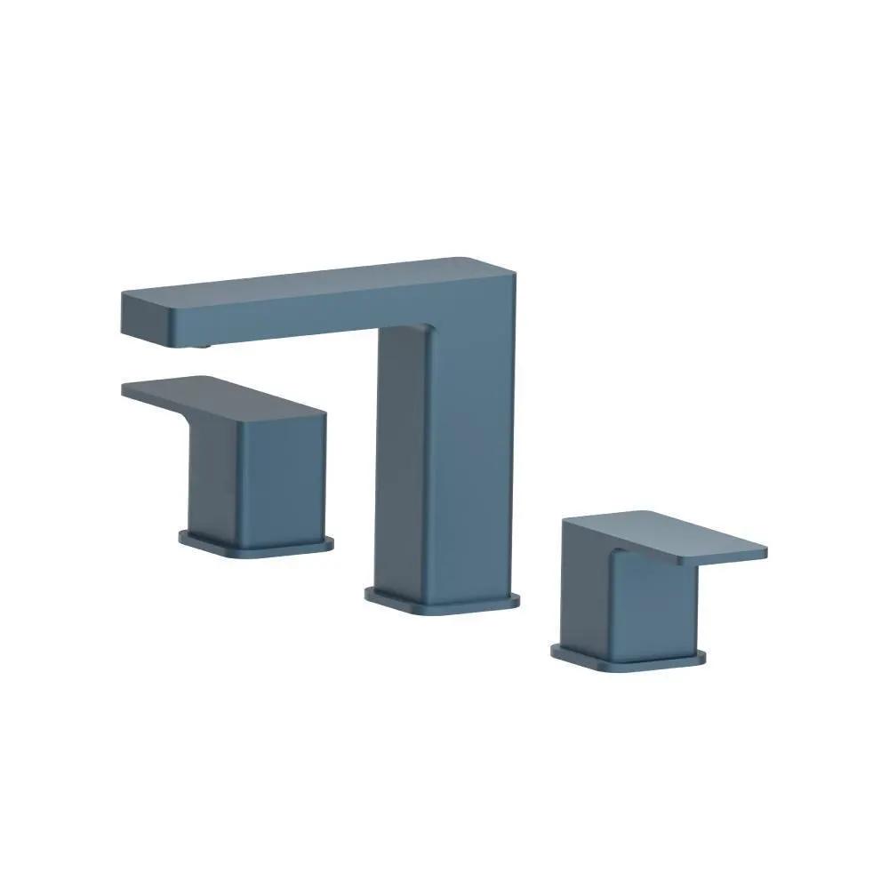 Flusso Serie 196 Three Hole 8" Widespread Two Handle Bathroom Faucet by Flusso