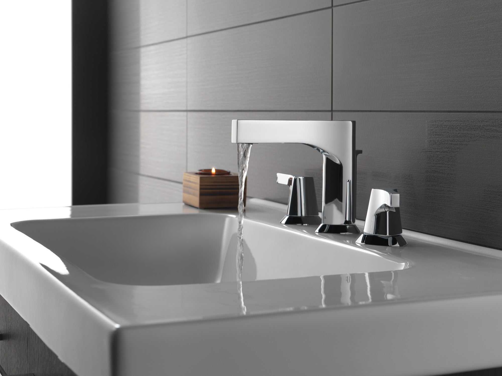 chrome bathroom faucet