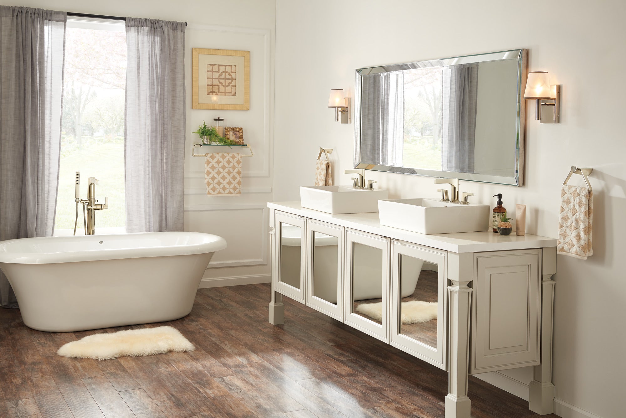 polished nickel bathroom faucet