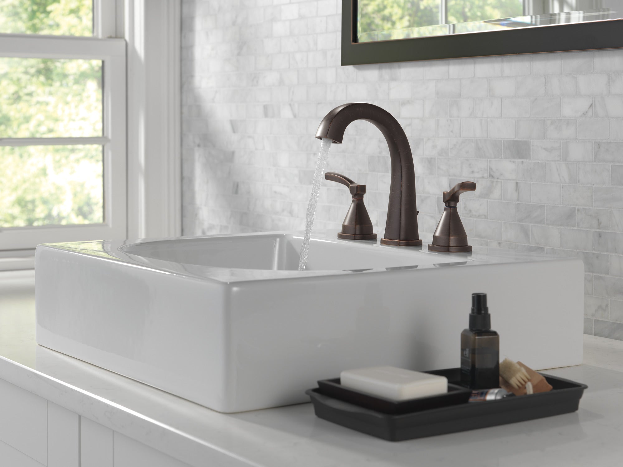 venetian bronze bathroom faucet