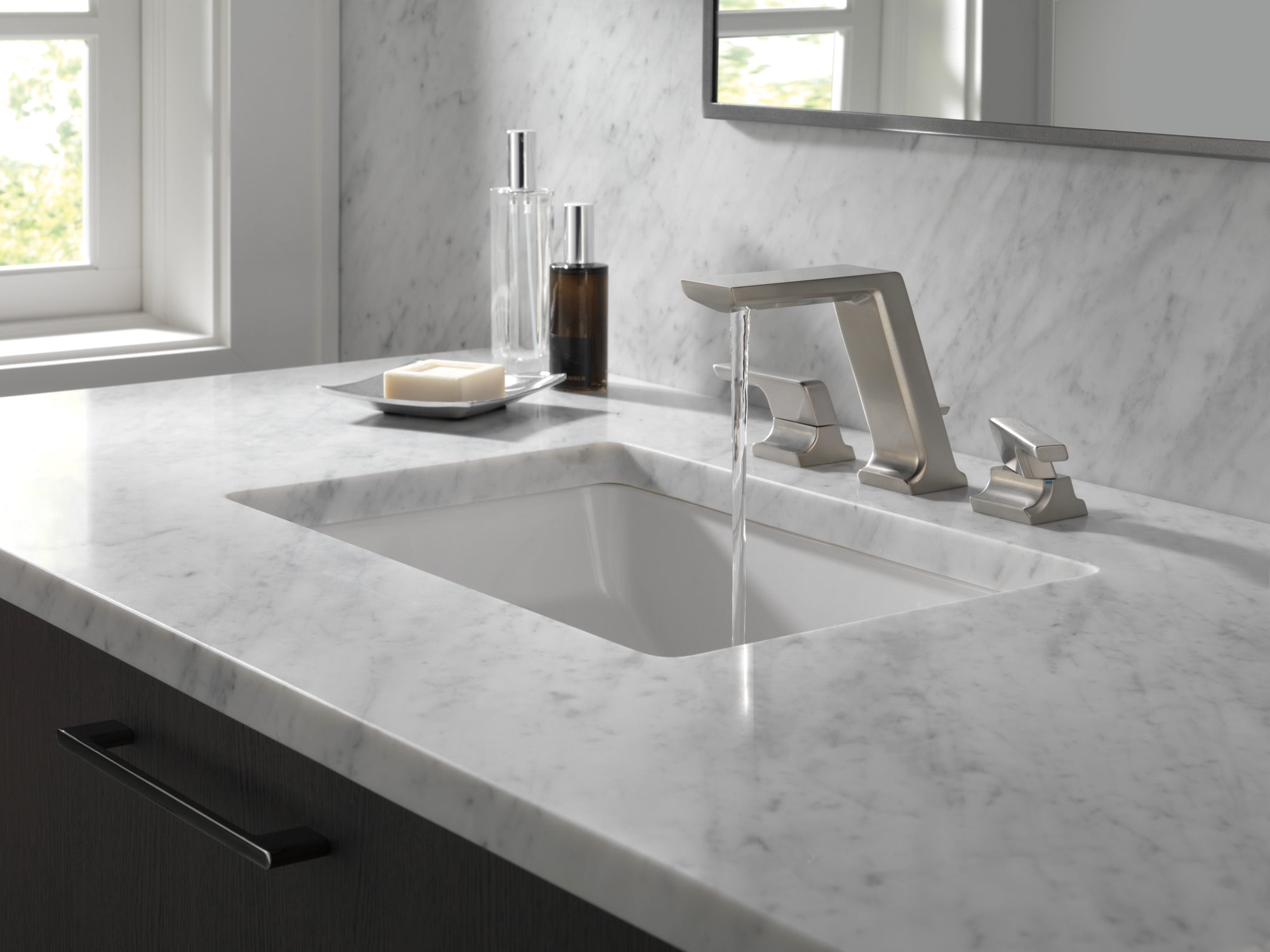 lumicoat stainless bathroom faucet