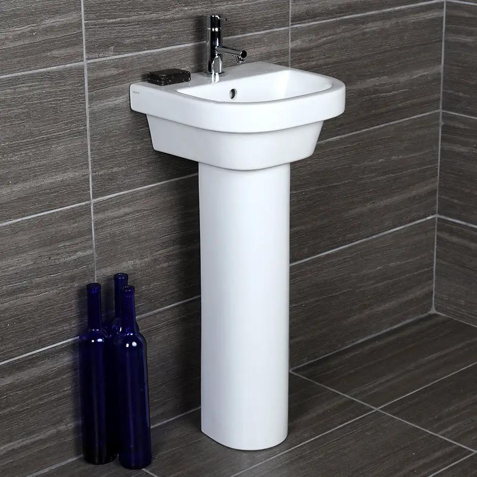 white sink