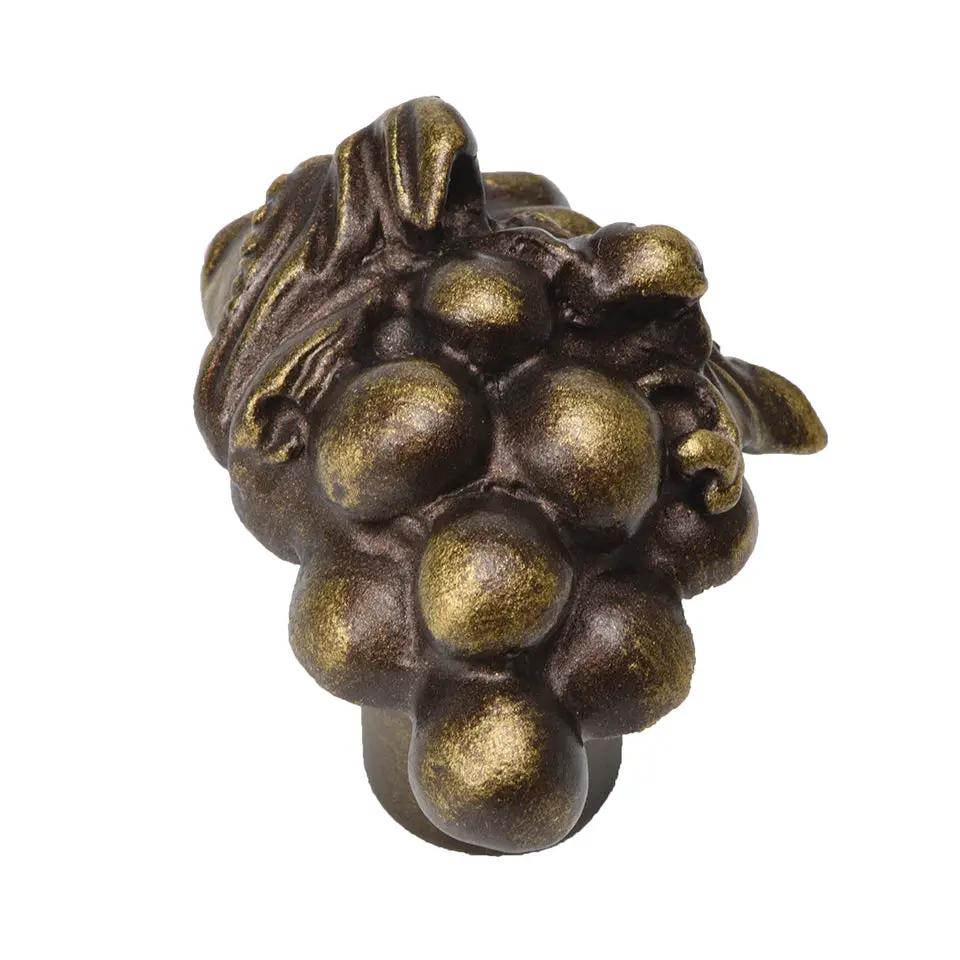 Carpe Diem Bacchus Knob by Carpe Diem