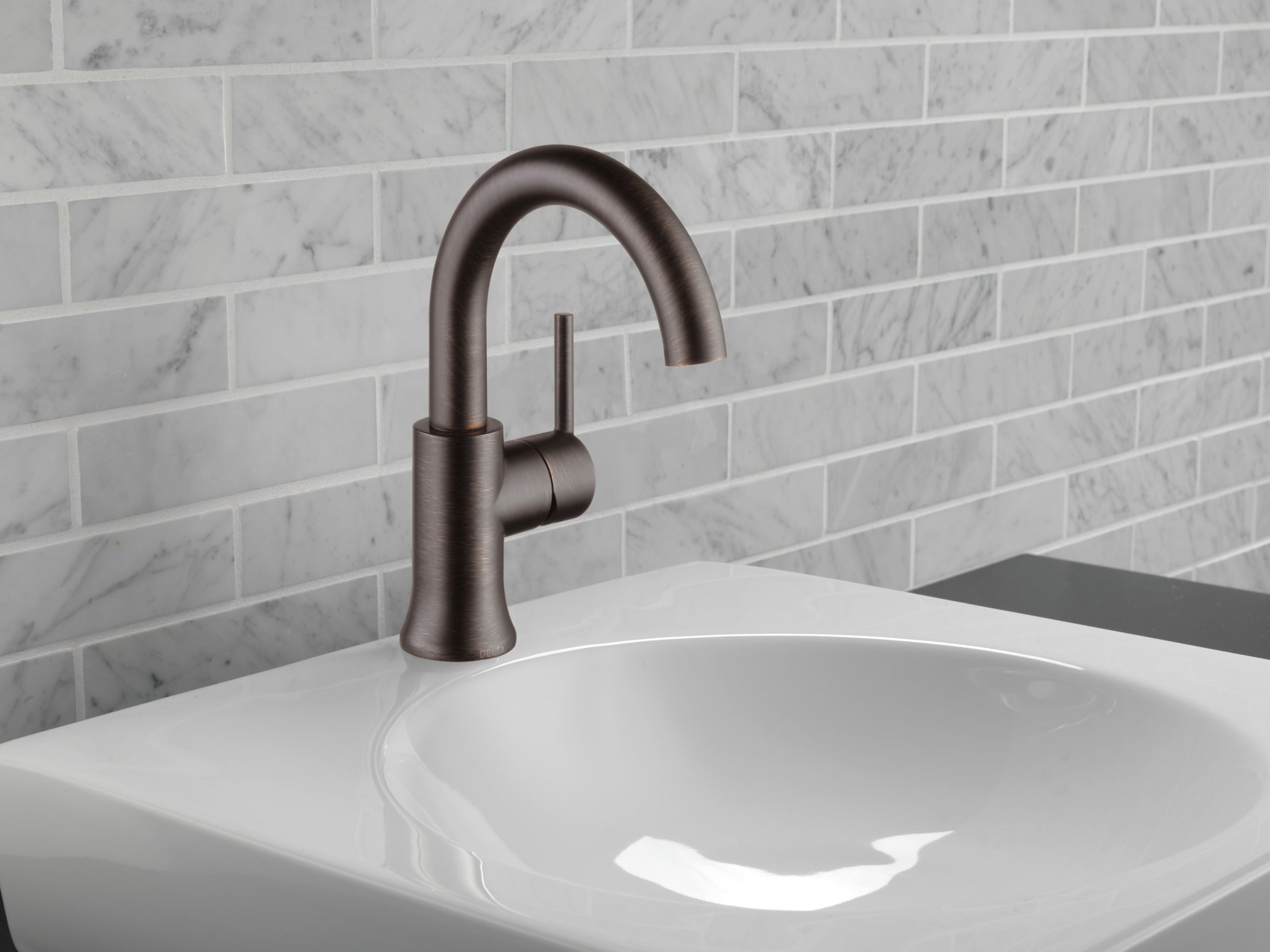 venetian bronze bathroom faucet