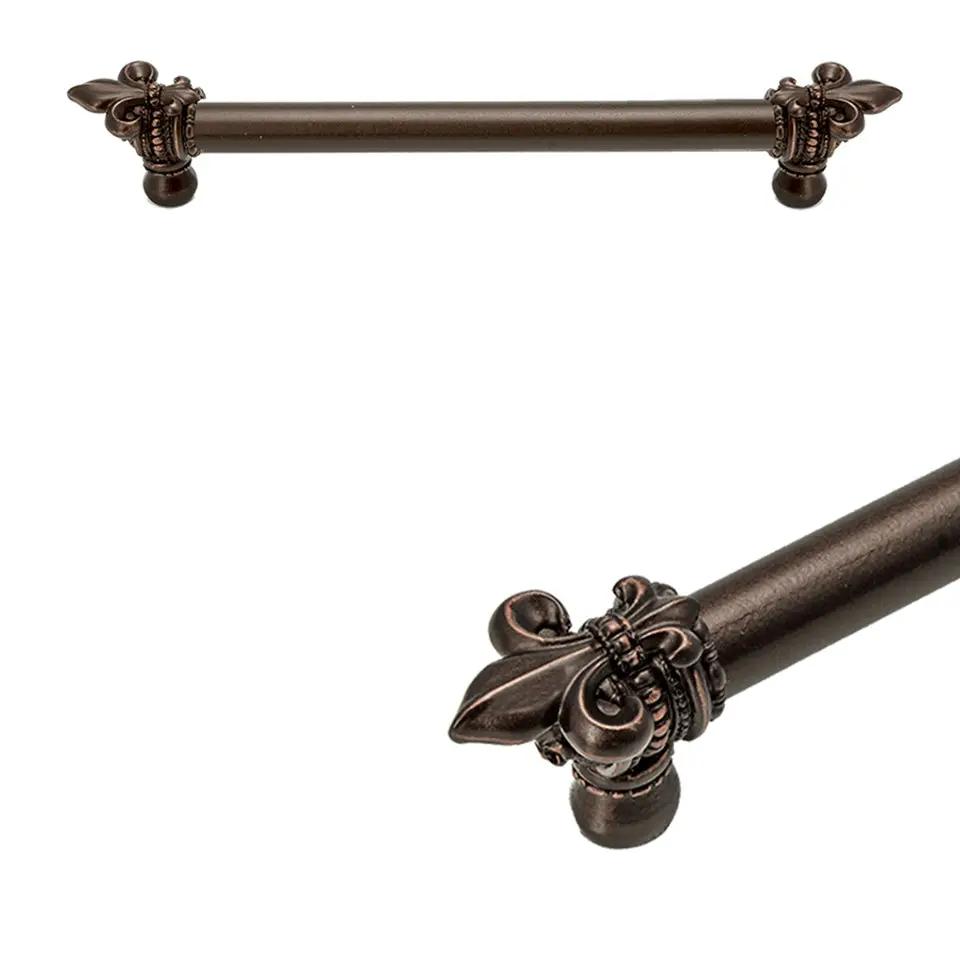 Carpe Diem Charlemagne Large Fleur De Lys Appliance/Long Pull - 5/8" Smooth Bar by Carpe Diem