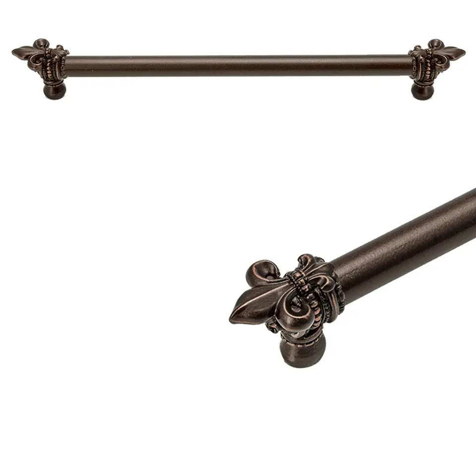 Carpe Diem Charlemagne Large Fleur De Lys Appliance/Long Pull - 5/8" Smooth Bar by Carpe Diem