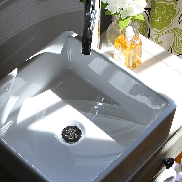 white bathroom sink