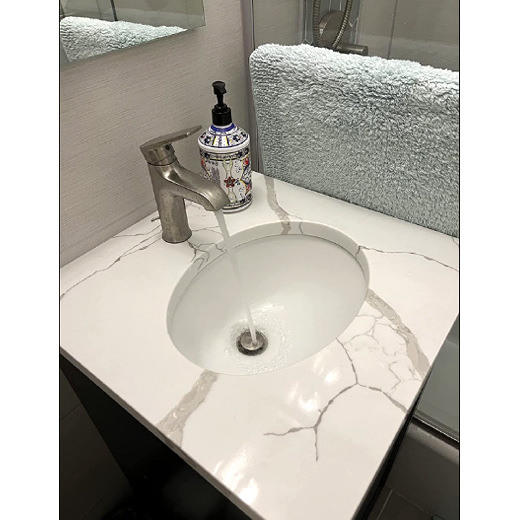 white bathroom sink