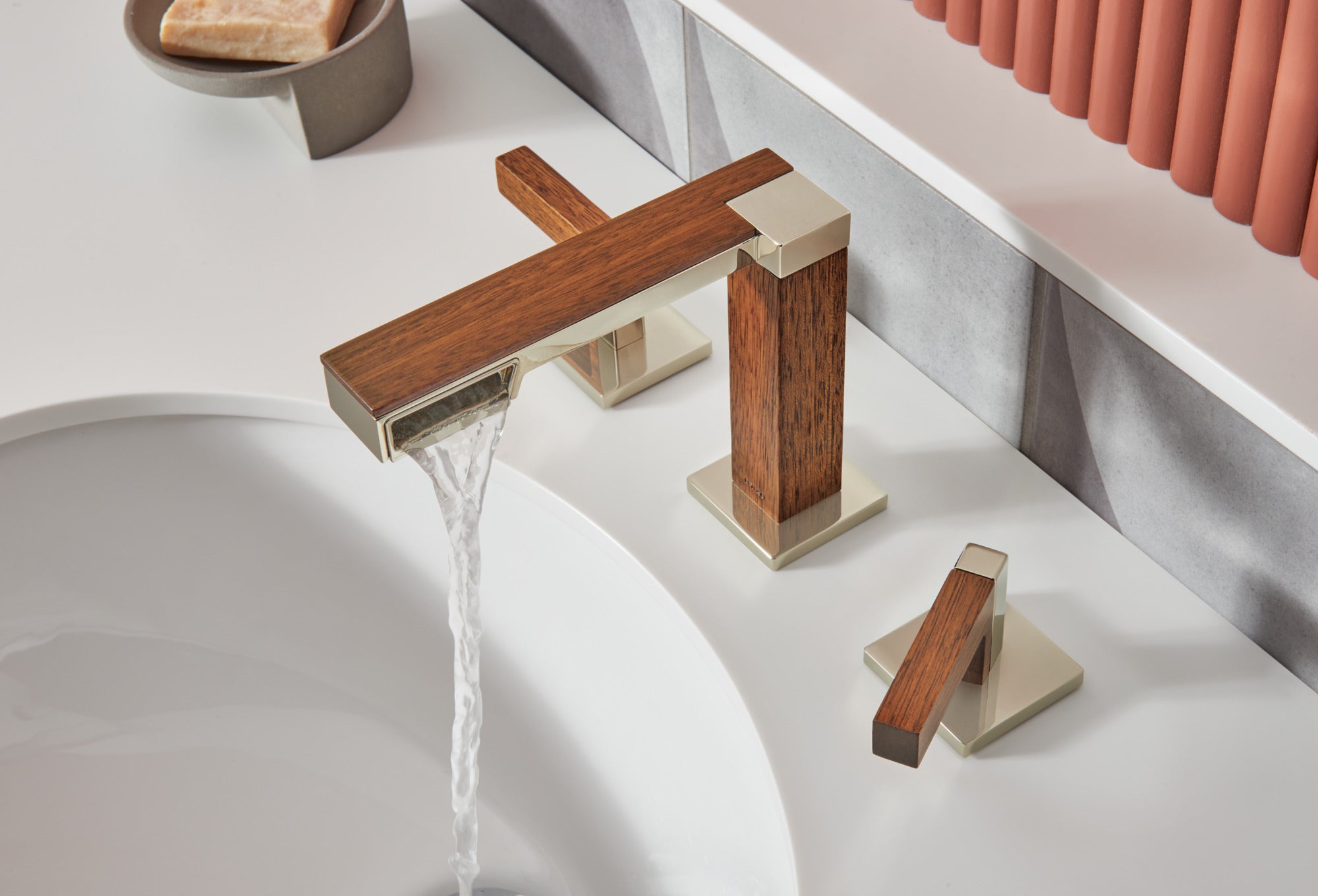 polished nickel wood lavatory faucet