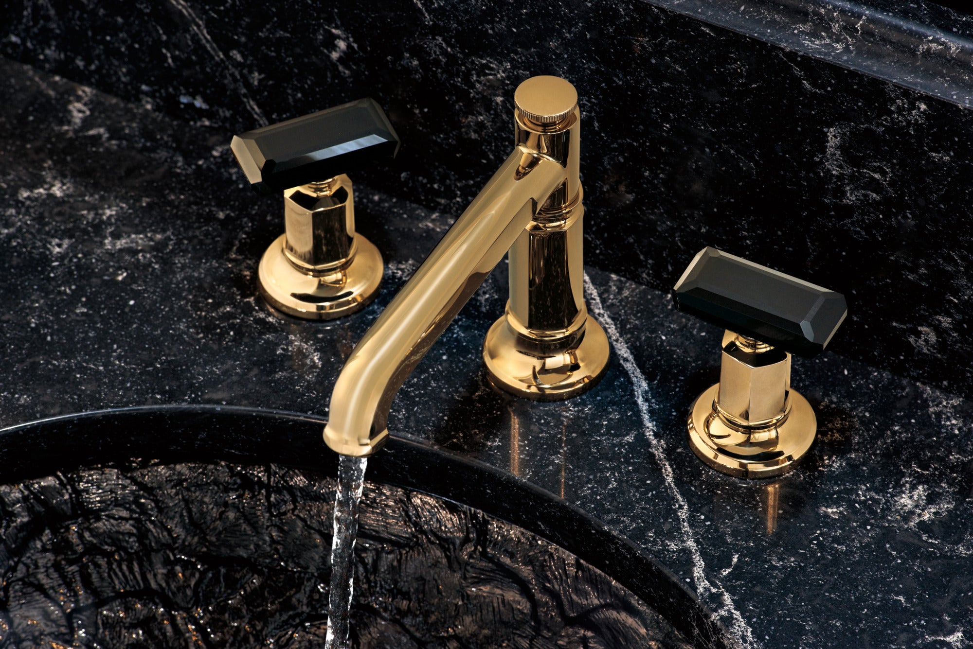 polished gold lavatory faucet