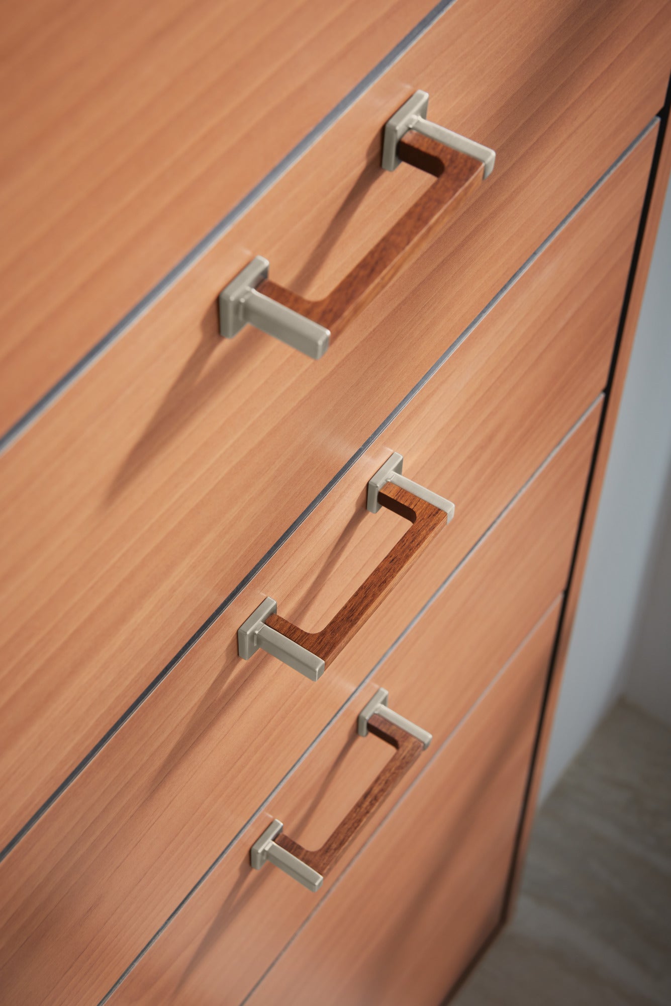 luxe nickel / teak wood drawer pull