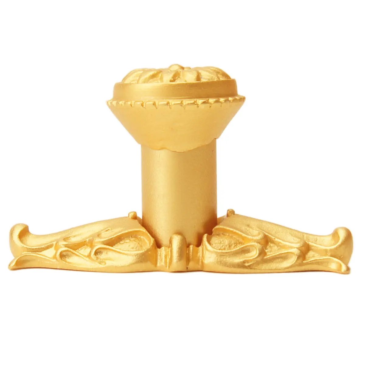 gilded mercury cabinet knob