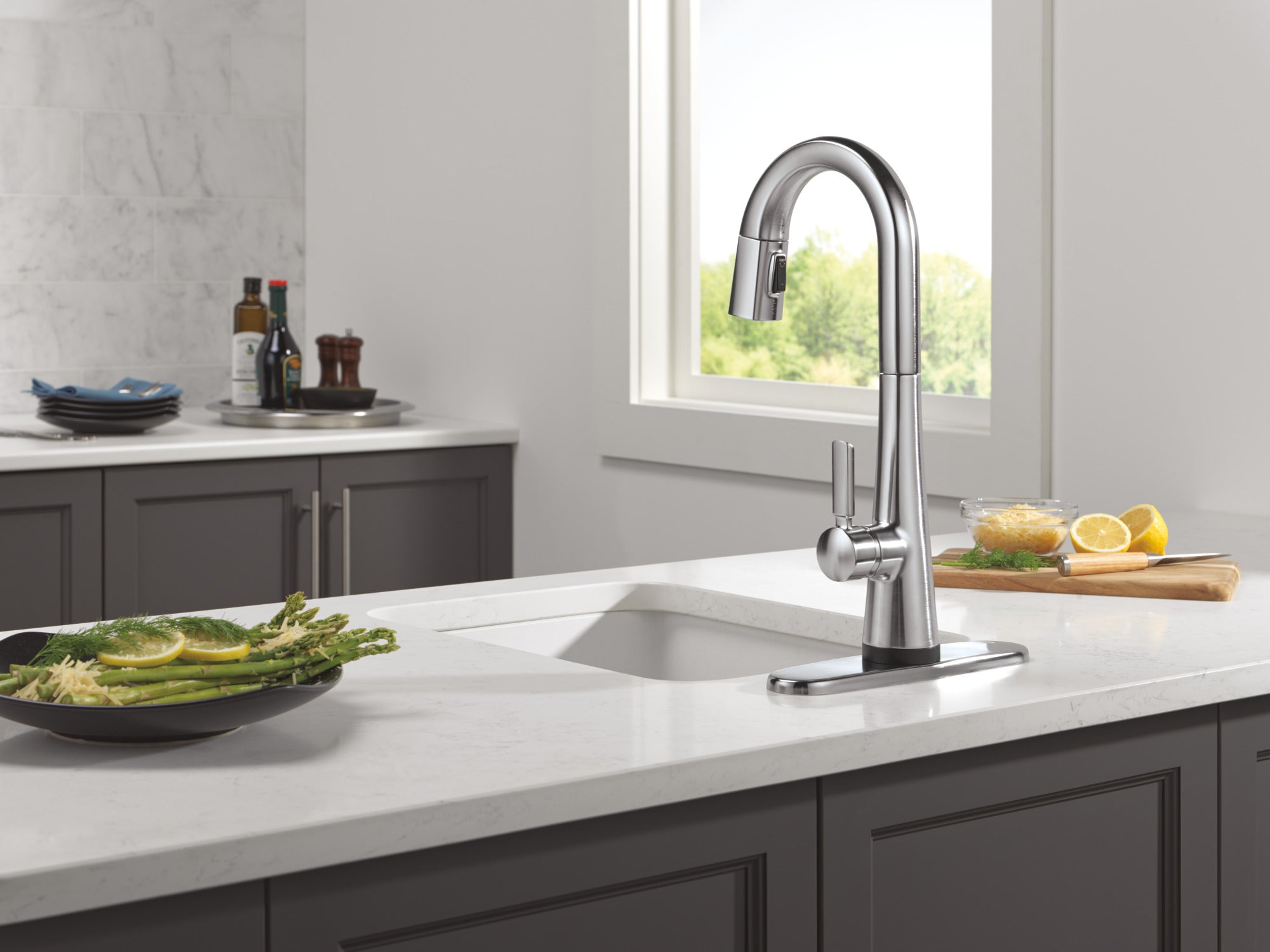 lumicoat arctic stainless kitchen faucet