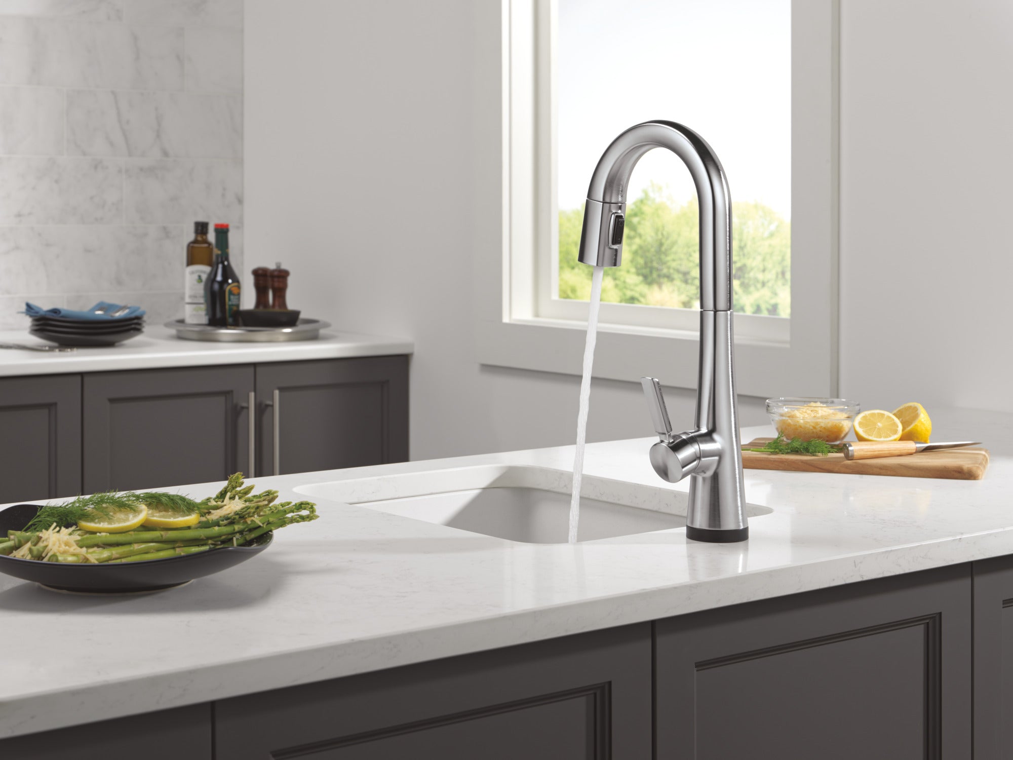 lumicoat arctic stainless kitchen faucet